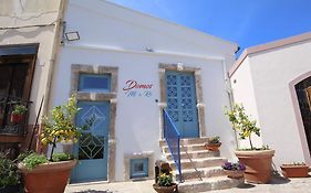 B&B Domos Mi & Ro