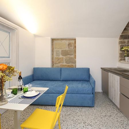 B&B Domos Mi & Ro Castelsardo Exterior foto